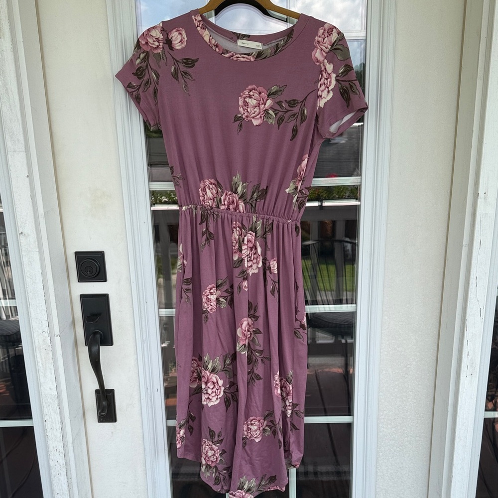 JessaKae Mauve Floral Midi Dress Small